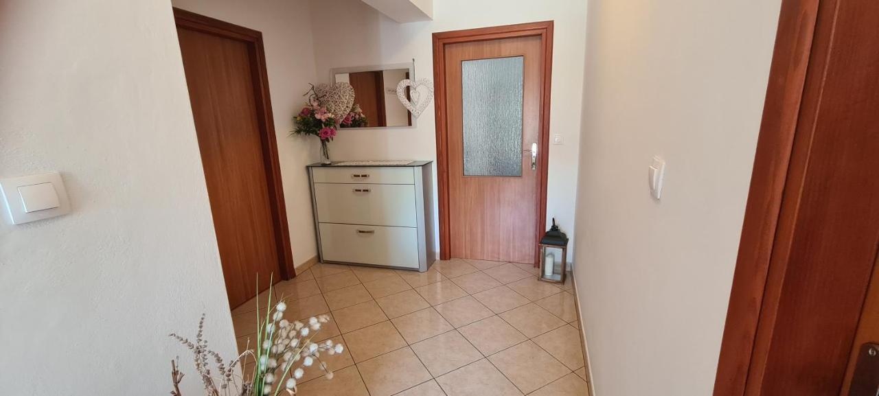 Apartman Mia 巴斯卡 外观 照片